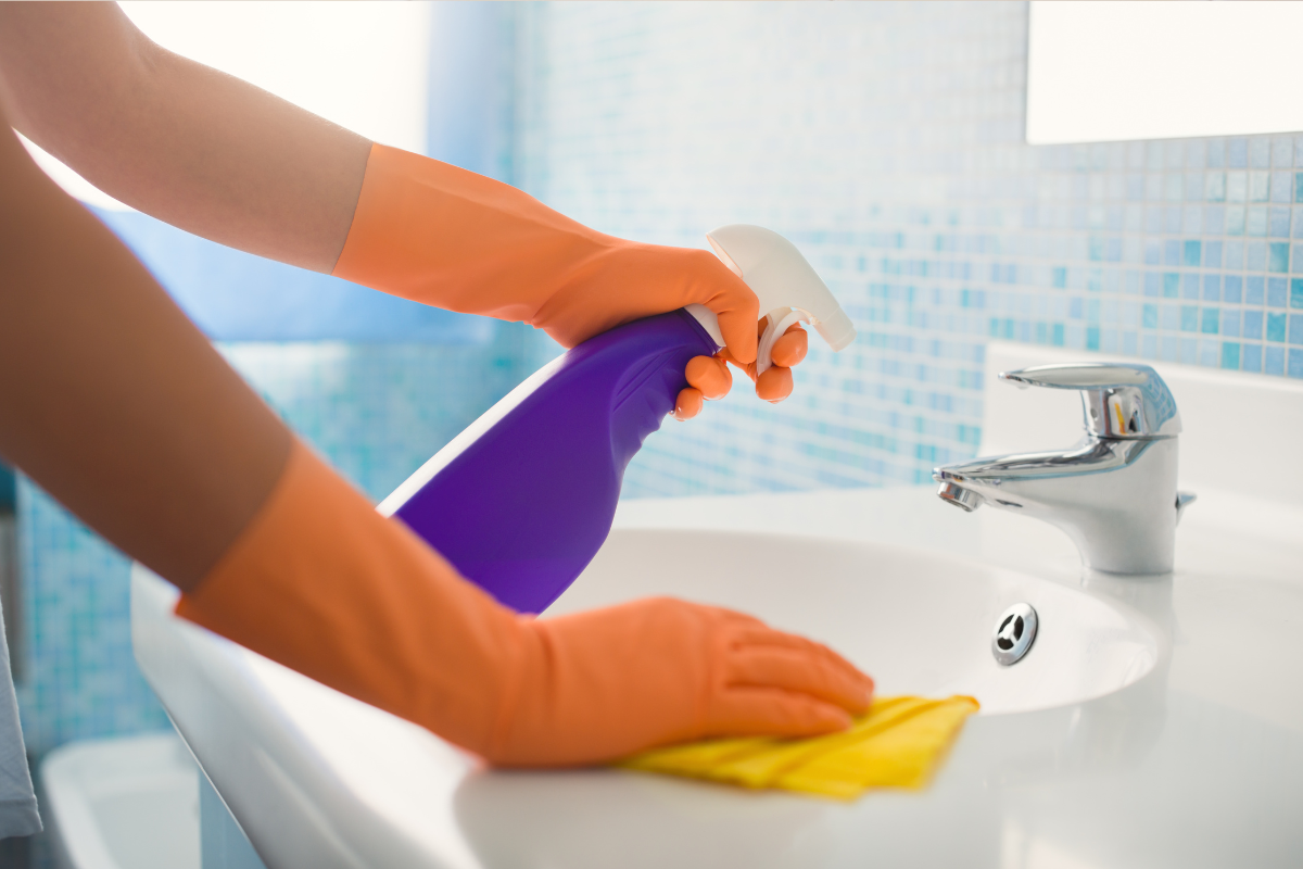 3-Normal Bathroom Cleaning